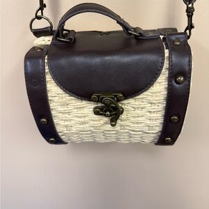 EUC Orchid Love Purse